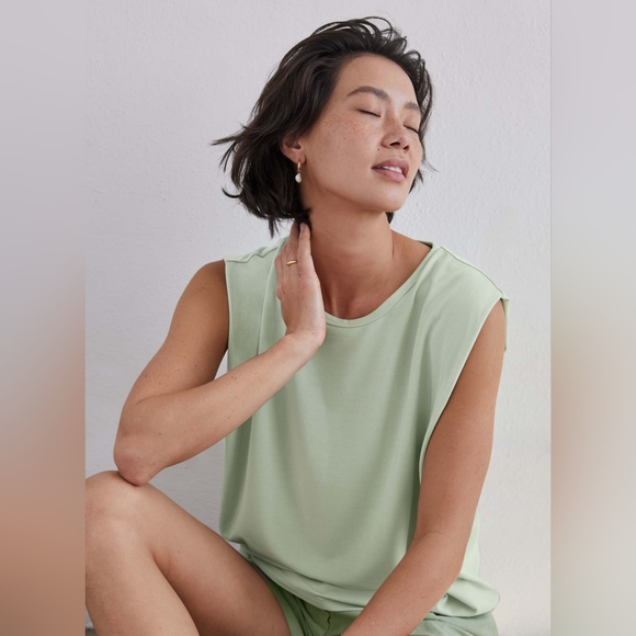 Wilfred, 'The Flight Tank', Beige, L - Picture 7 of 7